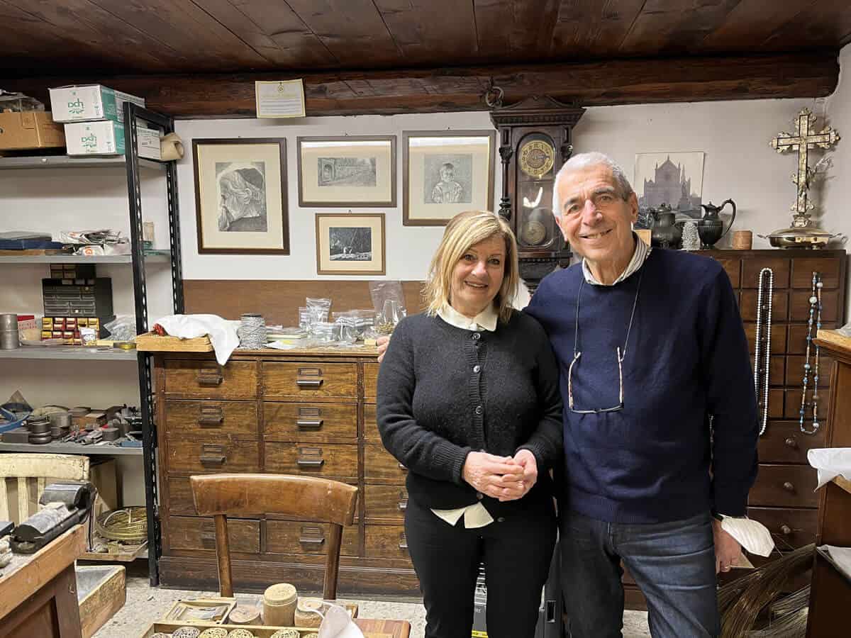 Ditta-Carlo-Cecchi-di-Giuliano-Ricchi-Florence