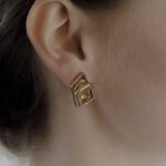 dedalo earrings gold bronze